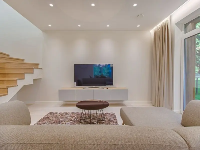 BIRLA ESTATES ROHINI - photo 18
